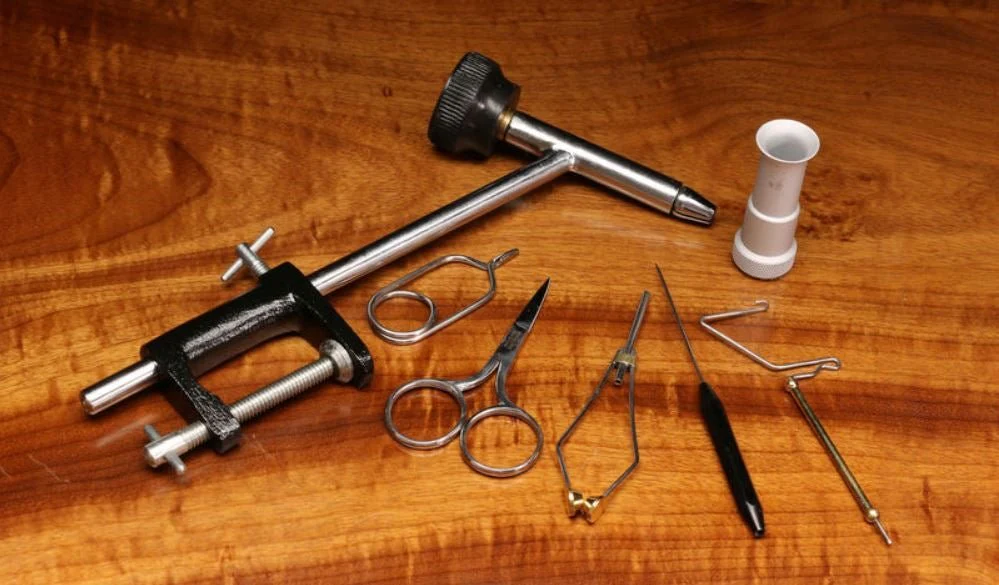 Hareline Fly Tying Material Kit With Economy Tools and Vise - Image 3